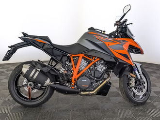 KTM 1290 Super Duke GT