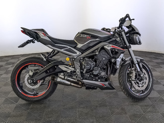 Triumph Street triple RS